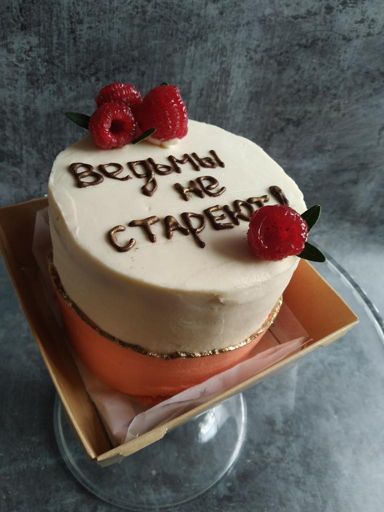 Торты и капкейки на заказ СПб